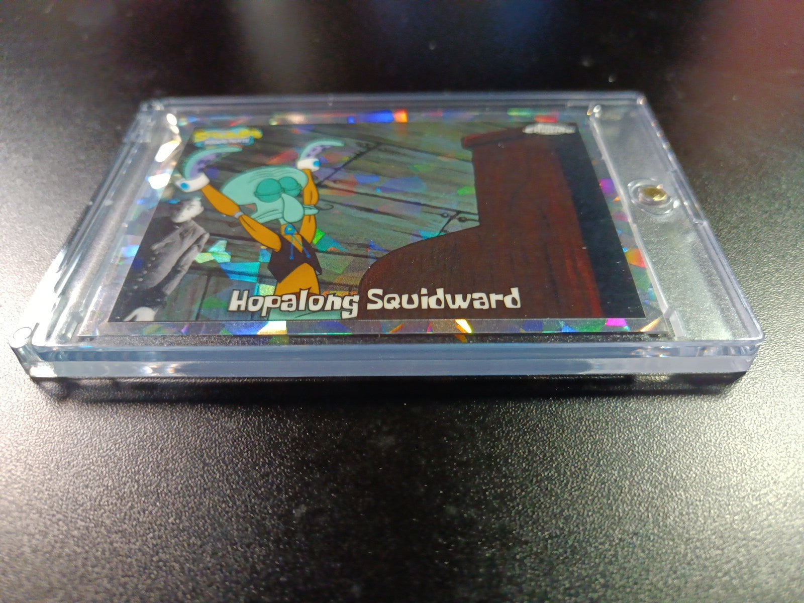 SpongeBob /25 Night Shift Manager Hopalong Squidward Cracked Ice Variant Card