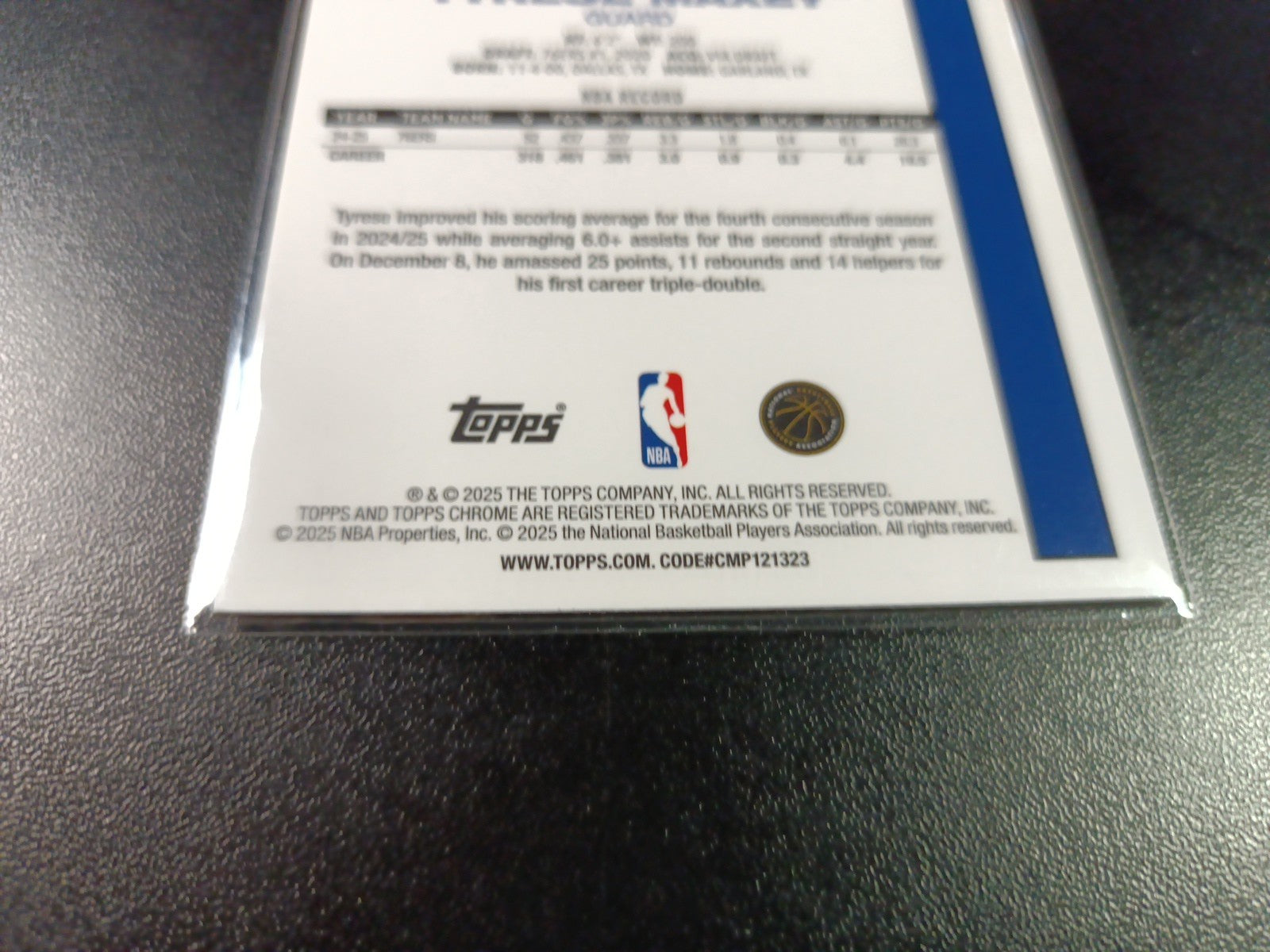 Mojo Refractor Tyrese Maxey 45th Anniversary Card 2025-26 Topps Basketball NBA