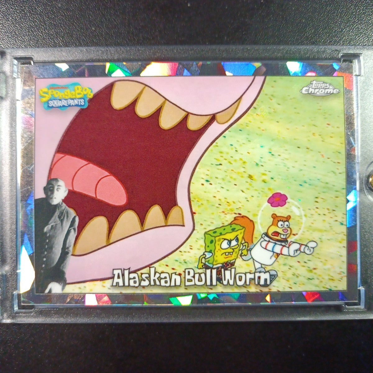 SpongeBob #1/25 Night Shift Manager Alaskan Bull Worm Cracked Ice Prizm Case Hit