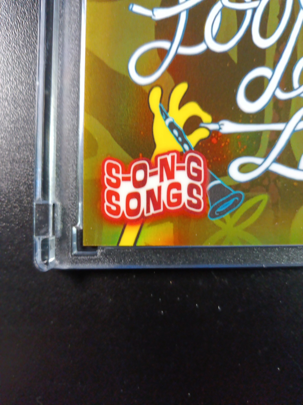 SpongeBob 3/50 Gold Refractor Loop De Loop Song Card Topps Chrome /50