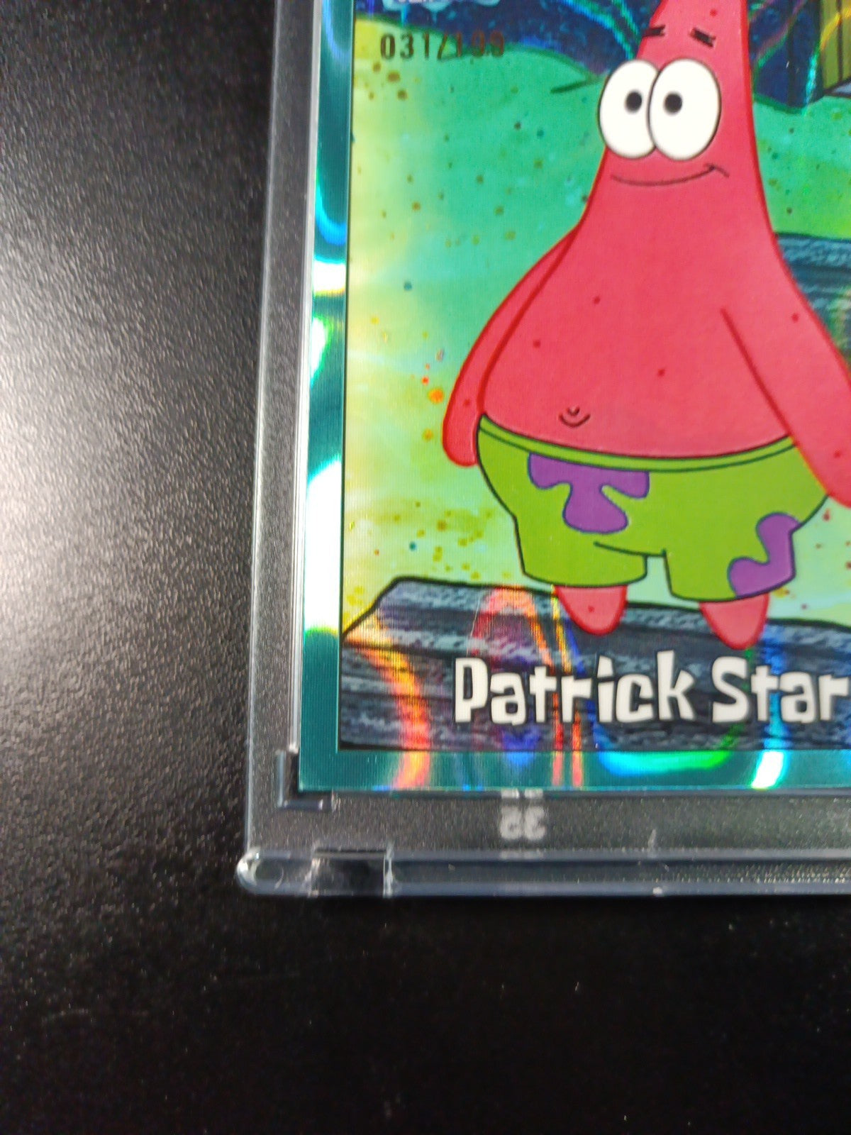 SpongeBob # 31/199 Patrick Star Aqua Lava Refractor Card Topps Case Hit /199
