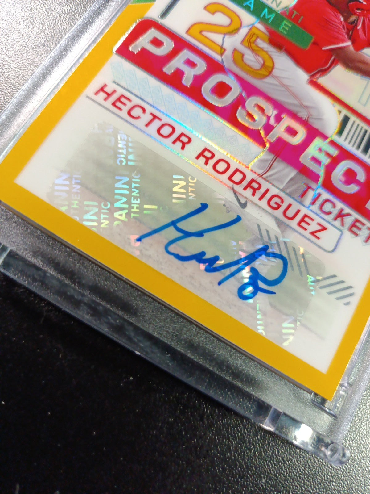 # /10 Gold Prizm Autograph  Hector Rodriguez Rookie Prospect Baseball Card