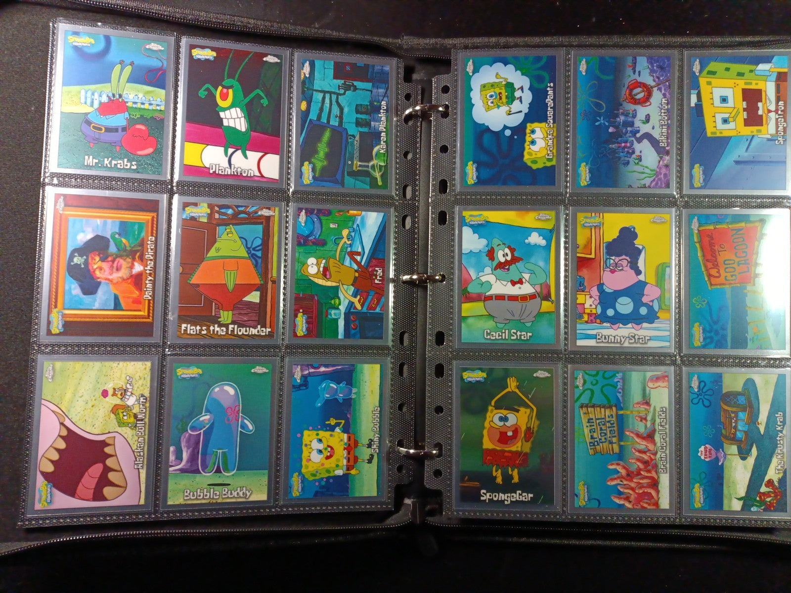 SpongeBob Cards Full Set # 1-200 Every Card In Padded Zipper Binder Topps Chrome