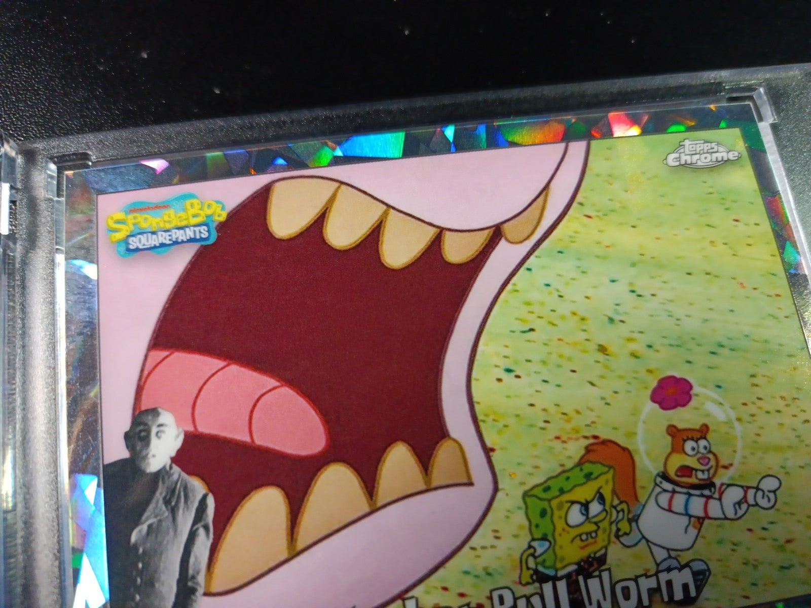 SpongeBob #1/25 Night Shift Manager Alaskan Bull Worm Cracked Ice Prizm Case Hit