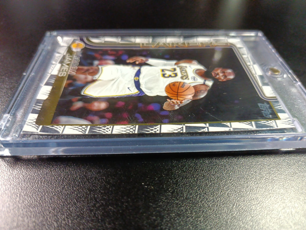 LeBron James Season Tip Off Gold Foil Card 2025-26 Topps Basketball Card Lakers