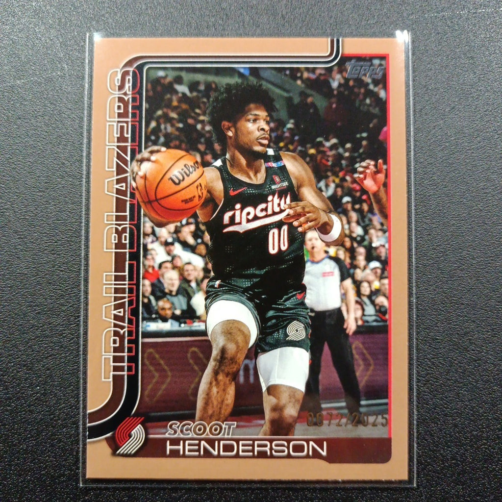 # /2025 Gold Topps Basketball 2025-26 Card Scoot Henderson 0072/2025 Case Hit