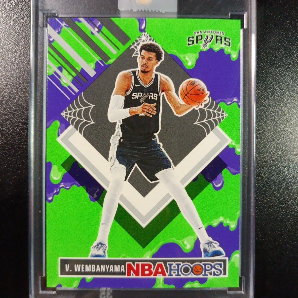 Green Slime Wembanyama NBA Haunted Hoops Panini 2024-25 Basketball Card Spurs 