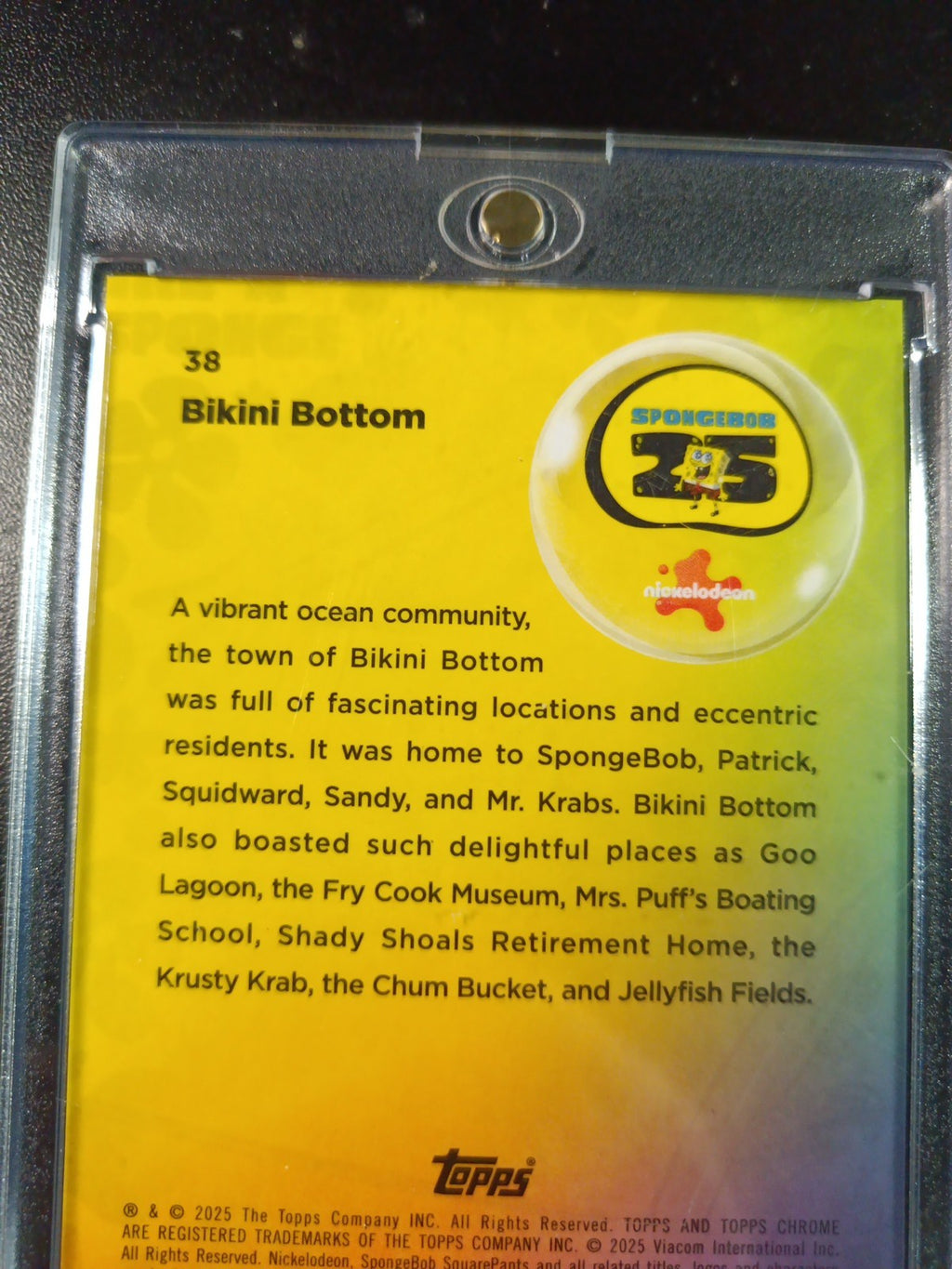 SpongeBob #3/25 Bikini Bottom Orange Refractor Card Topps Case Hit Low Number 