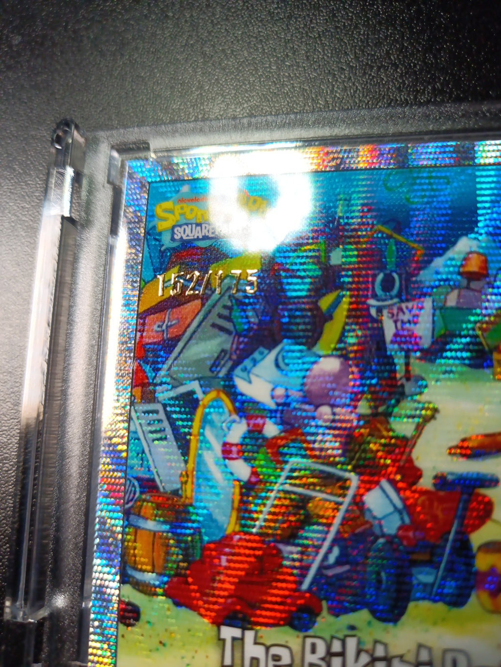 SpongeBob # 152/175 Silver Wave Refractor Bikini Bottom Triangle Card Topps /175