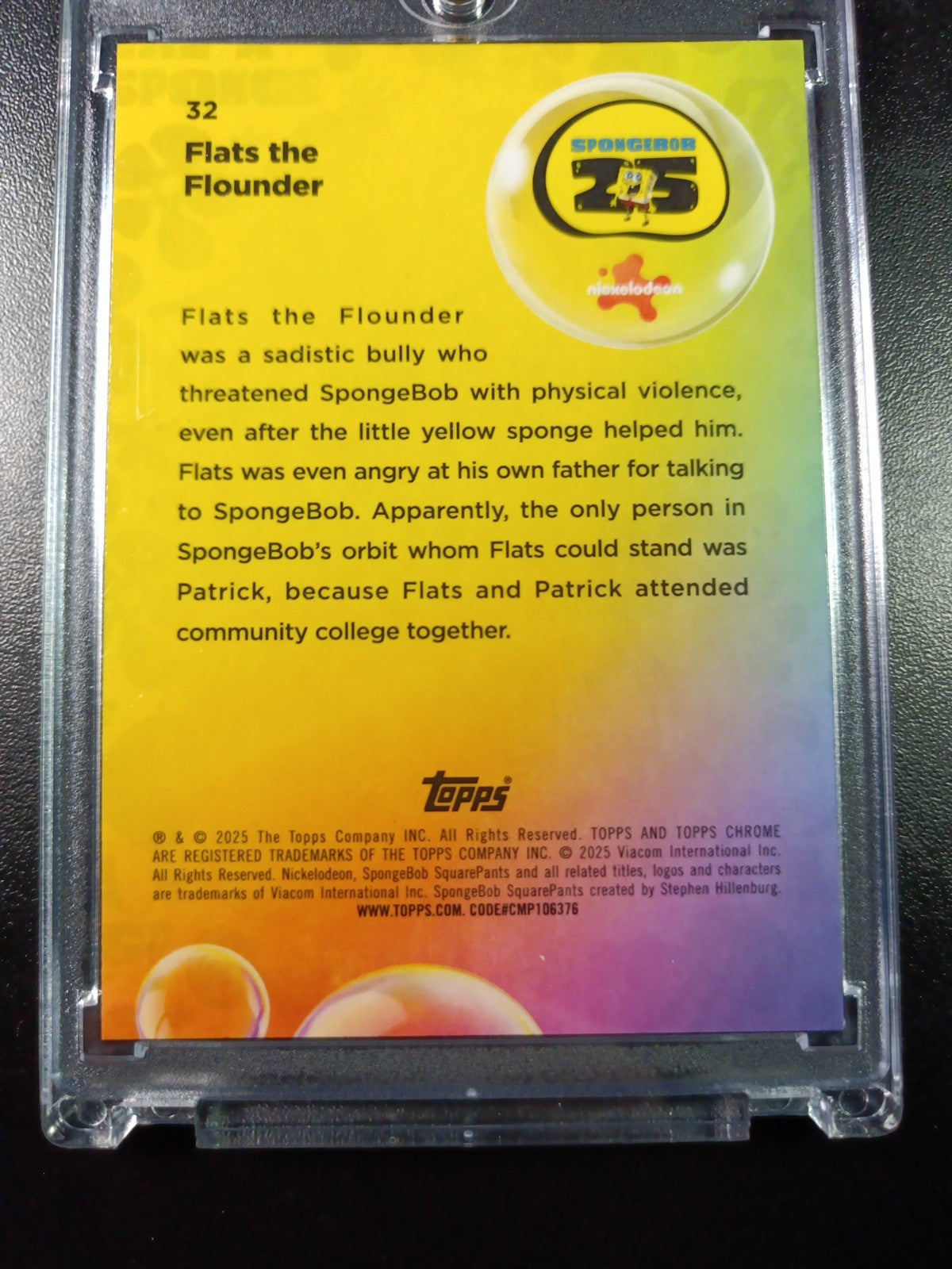 SpongeBob # 124/175 Silver Wave Refractor Flats The Flounder Card Topps /175