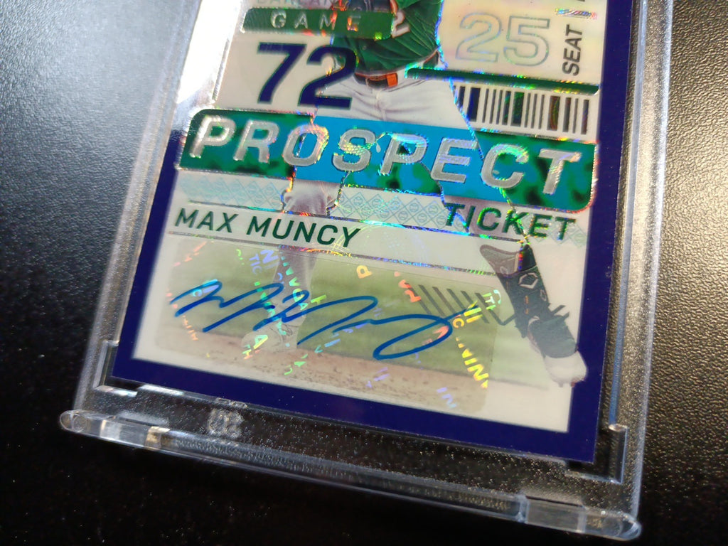 # /49 Error Card Autograph Dodgers Max Muncy Rookie World Series Baseball Card