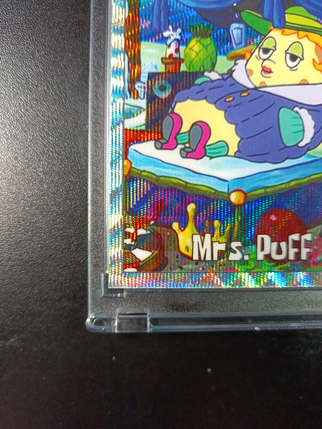 SpongeBob # 62/175 Silver Wave Refractor Mrs. Puff Relaxing Card Topps /175