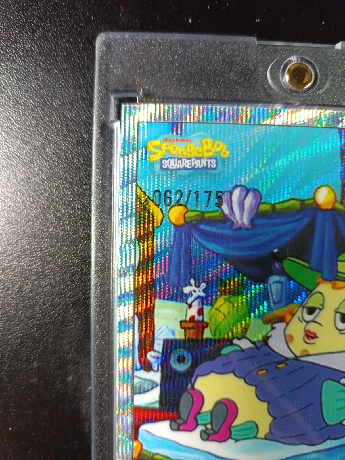 SpongeBob # 62/175 Silver Wave Refractor Mrs. Puff Relaxing Card Topps /175