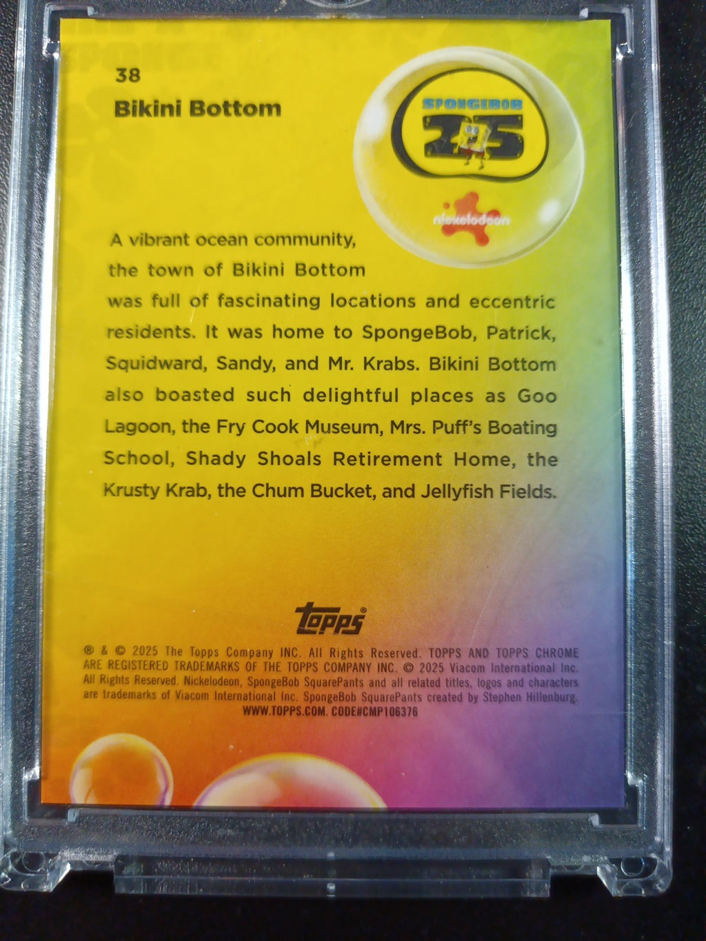 SpongeBob #3/25 Bikini Bottom Orange Refractor Card Topps Case Hit Low Number 