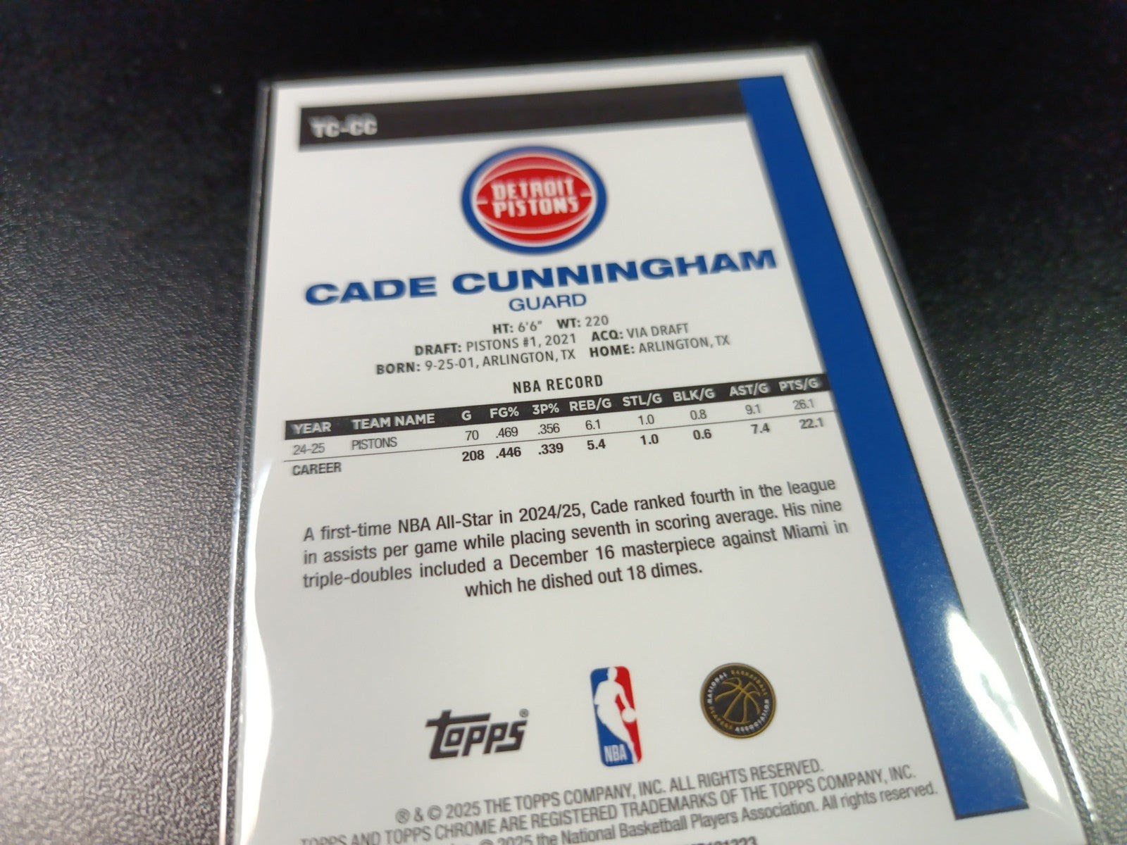 Mojo Refractor Cade Cunningham 45th Anniversary Card 25-26 Topps Basketball NBA