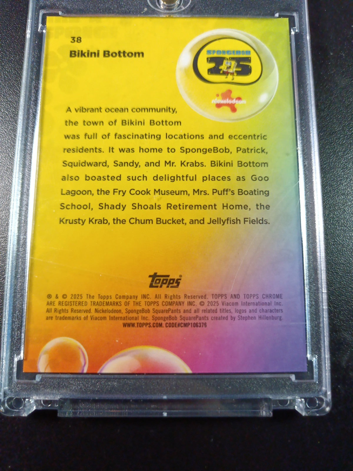 SpongeBob #3/25 Bikini Bottom Orange Refractor Card Topps Case Hit Low Number 