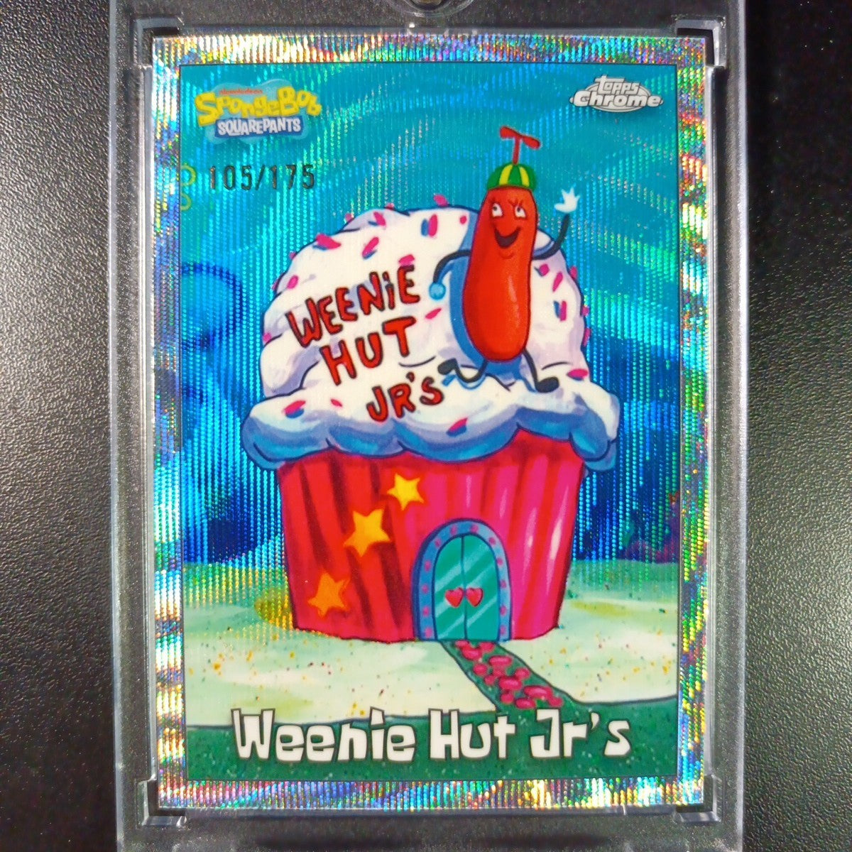 SpongeBob # 105/175 Silver Wave Refractor Weenie Hut Jr's Card Topps Chrome /175