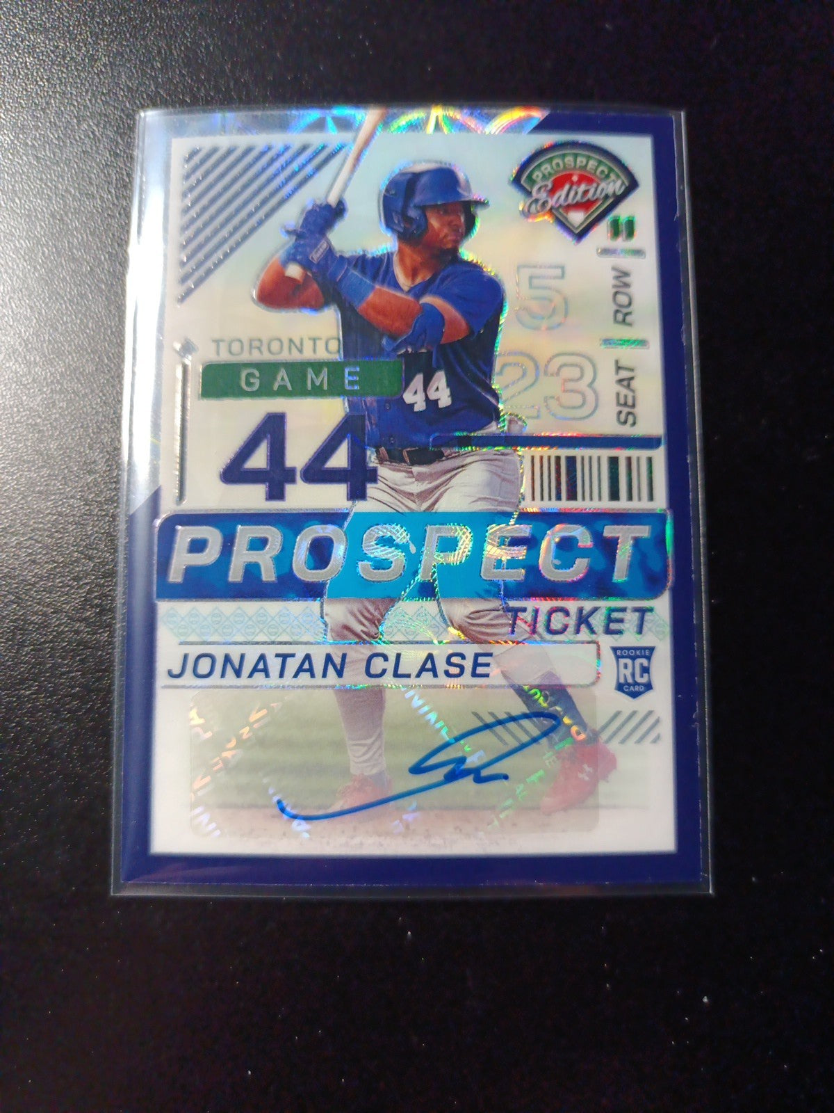# /49 Book End Prizm Auto Jonatan Clase Panini Prospect Rookie Baseball Card