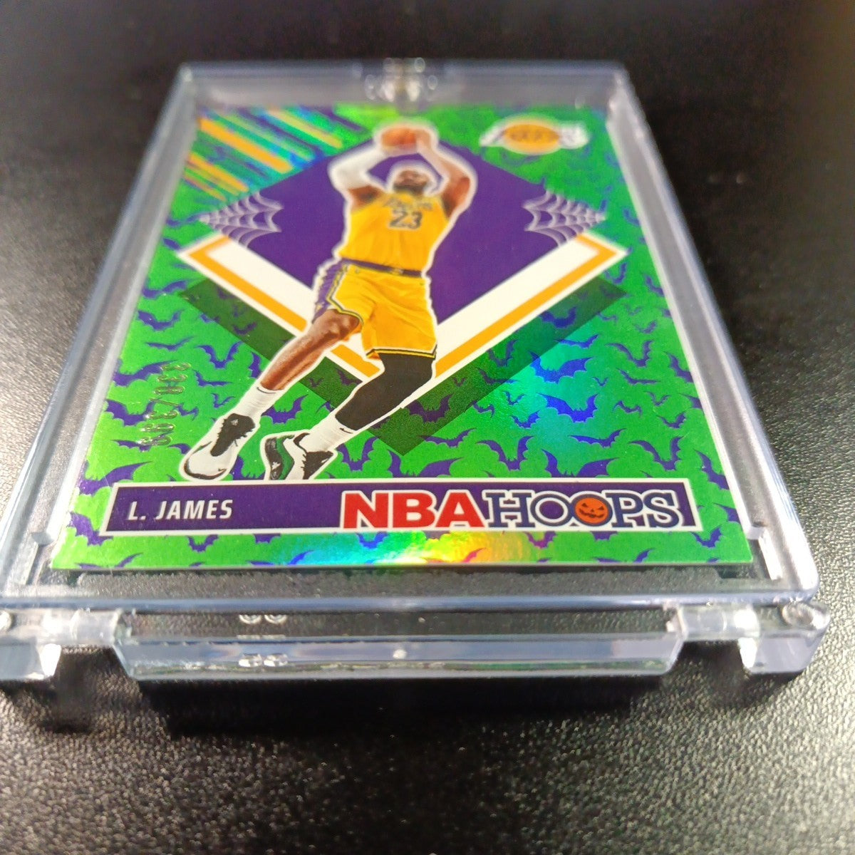 /399 LeBron James Green Bat Holo Haunted Hoops 2024-25 Basketball Card Lakers