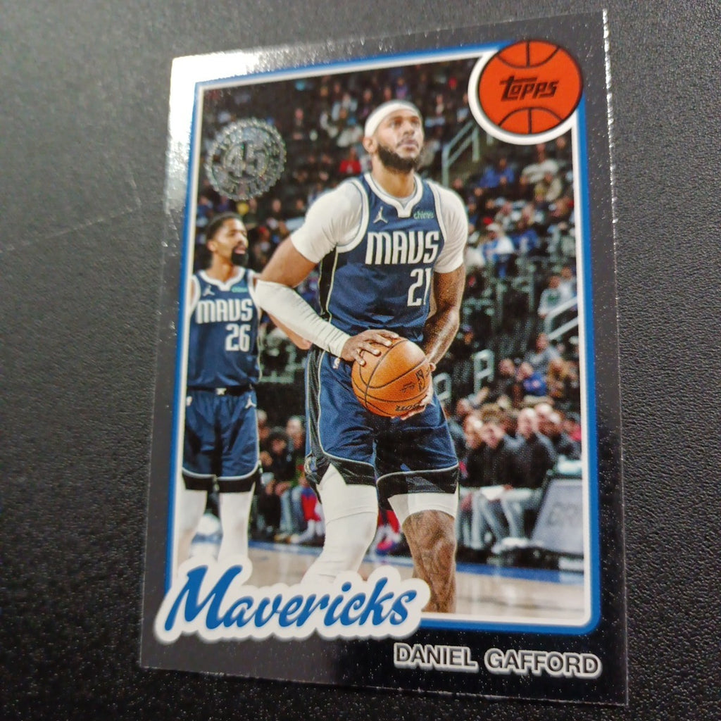 2025-26 Topps Basketball Card Daniel Gafford Silver Foil 45th Anniversary