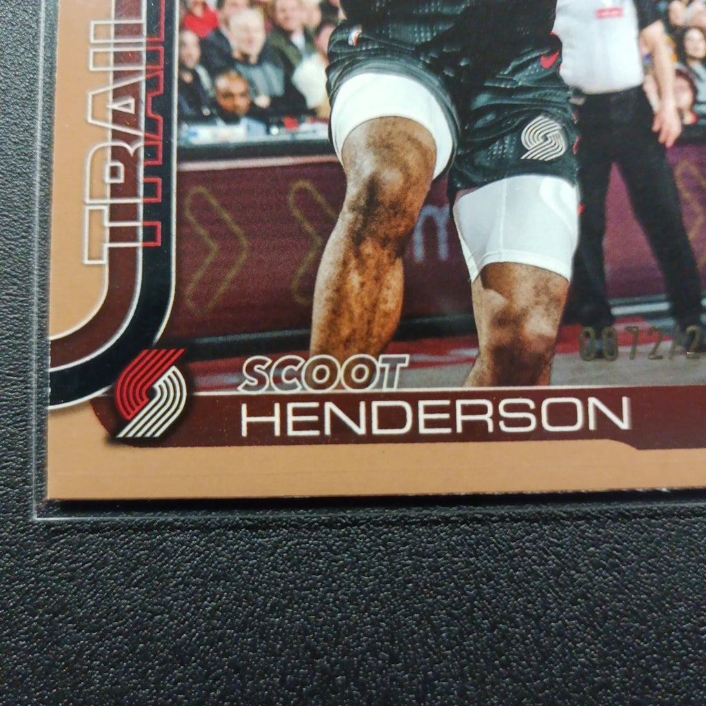 # /2025 Gold Topps Basketball 2025-26 Card Scoot Henderson 0072/2025 Case Hit