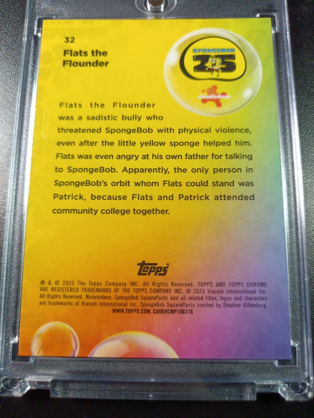 SpongeBob # 124/175 Silver Wave Refractor Flats The Flounder Card Topps /175