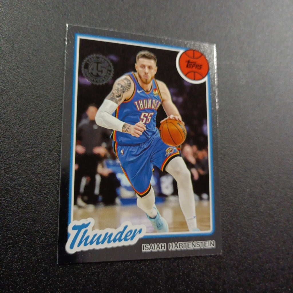 2025-26 Topps Basketball Card Isaiah Hartenstein Silver Foil 45th Anniversary
